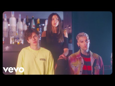 GIOVANNI - Sabato seria (Official Video) ft. GionnyScandal