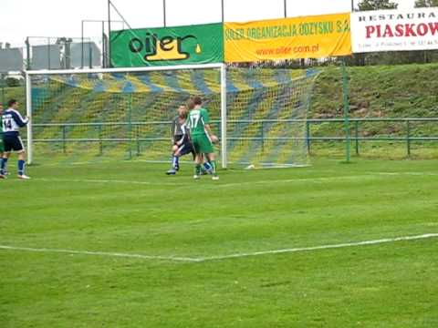 Unia Tczew - Wisła Korzeniewo - gol Szwedy