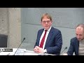 Van Houwelingen (FVD) VS D66 & CDA: Vaccinaties geven MEER schade dan zogenaamde modellen van Pfizer