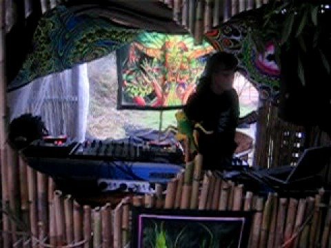 Axis Mundi @ Chacruna Brainspotting (Benissa, Spain)