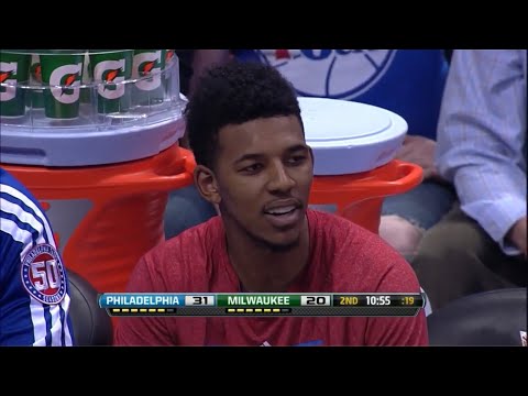 Nick Young Scores 14 In 2 Quarters (2013)