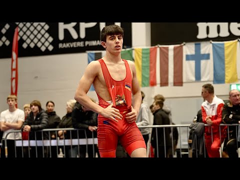 U17 Vazgen Mnatsakanyan (ARM) vs Nika Abuladze (GEO) 60kg. Greco-roman boys youth wrestling. B-cam-m