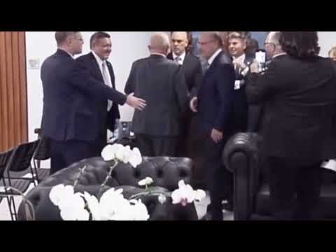 Lula se reúne pela a primeira vez após vitória, com Alexandre de Morais e ministros do STF.