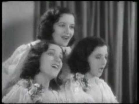 The Boswell Sisters in 1932 with 