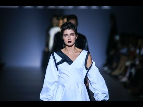Lyalya Sogomonyan. Fashion Show SS18. 41 Ukrainian Fashion Week. 4К