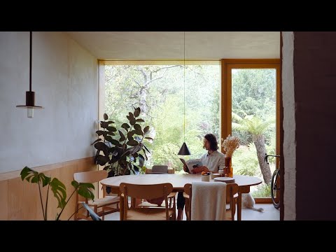 Einblick in das erste selbstentworfene Ökohaus eines Architekten