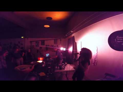 Soirée DUB au Plan B à Poitiers.