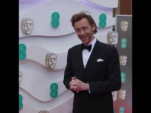 Tom Hiddleston interview at EEBAFTAs (2021.04.11)