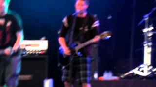 Belvedere - Three&#39;s A Crowd - Groezrock 2012, Meerhout, Belgium