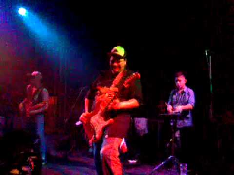 Show En The One Disco Corrientes - Es Un Secreto La Pregunta