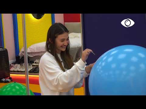 Sfida e Tullumbaceve/ Kiara shpërthen tullumbacen e Jorit - Big Brother Vip 2