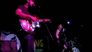 Slow Club "Trophy Room" - Live at New Slang