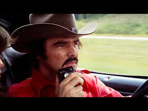 The Bandit Outruns The Law | Smokey And The Bandit