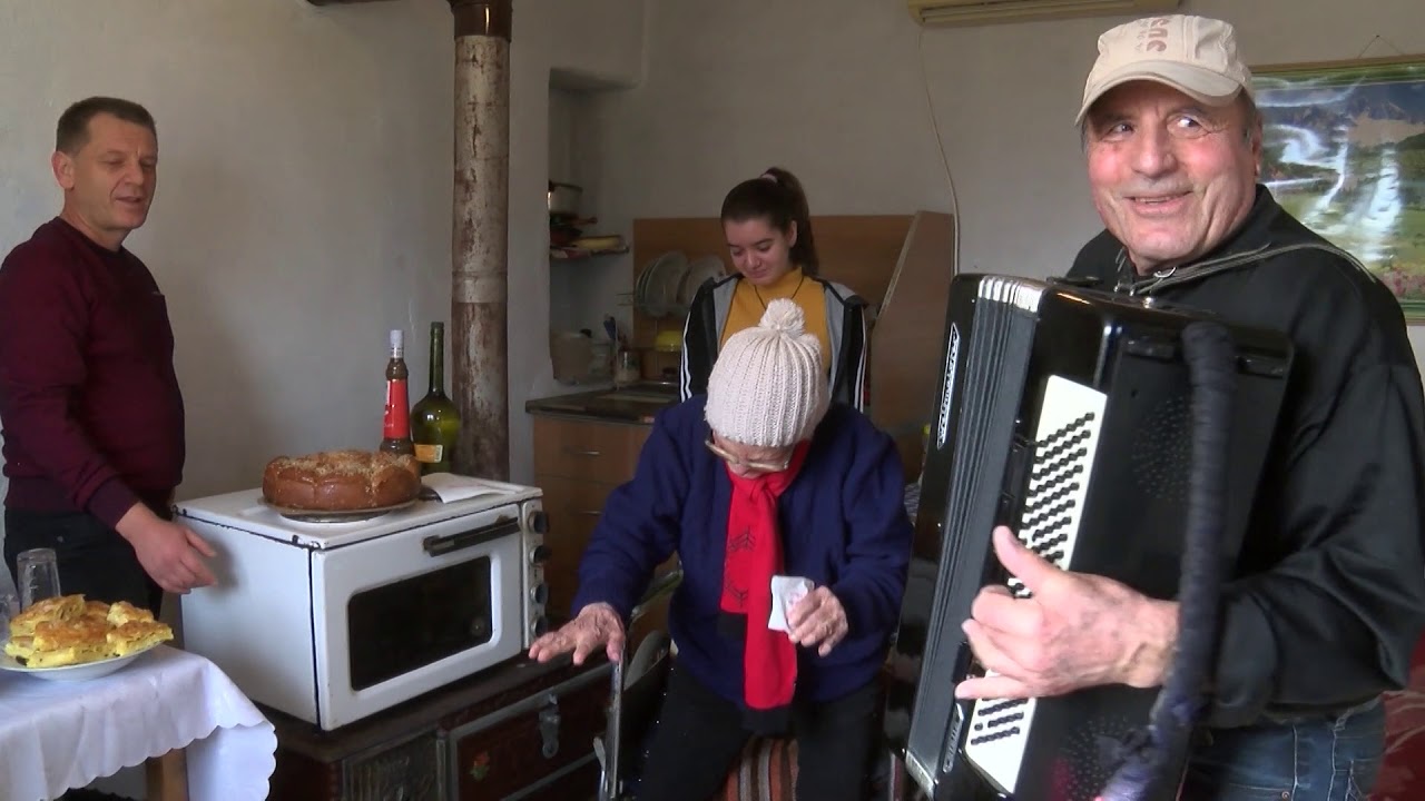 Марийка Вълкова от село Момино чества своя 100 годишен юбилей