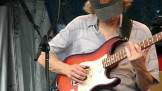 Sonny Landreth Amazing Slide Guitar at Jazz Fest (partial "Uberesso")