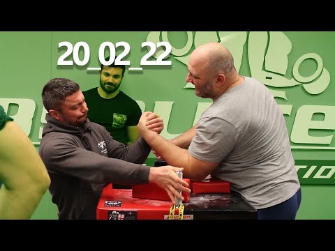 pt 2-British super heavy weight Armwrestling champion Mindaugas Dulskas training 2022