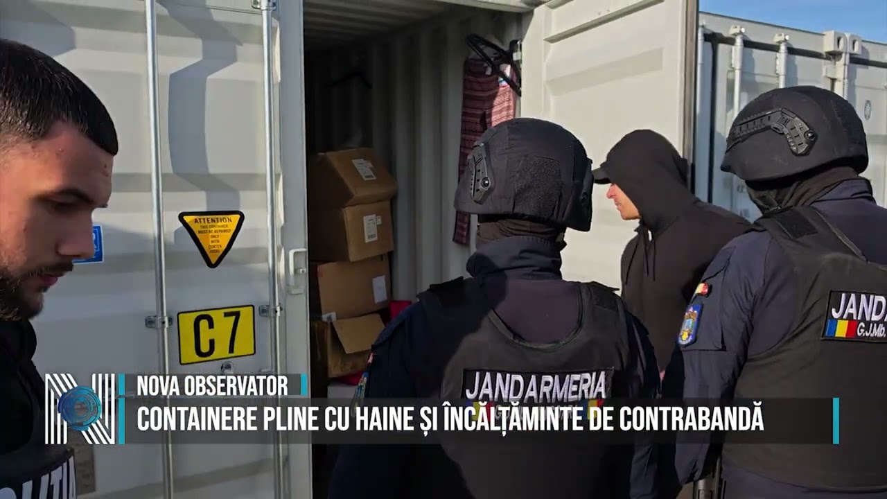 Containere pline cu haine și încălțăminte de contrabandă