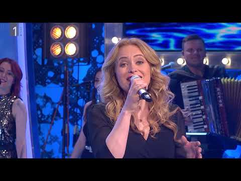 Aleksandra Križan in Sebastjan Fabčič - Plovi, plovi (V petek zvečer)