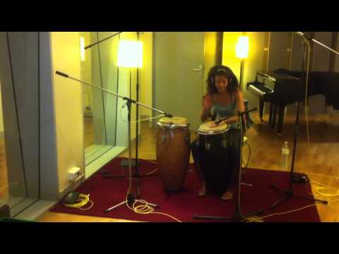 Natascha Rogers - Congas Solo in the studio with Parlez-vous anglais ?