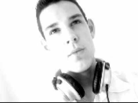 Sebastian Brandt vs. Yuri Kane - Ashes vs. Right Back (acapella) (Seltigma Mash-Up)