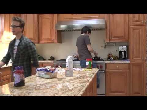 New Comics Fun Time - Ep 13: Kick-Ass 2, Batman Arkham City, Daredevil...Grilled Cheese Sandwich