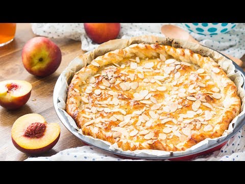 Torta di Pasta Sfoglia alle Pesche | Ricetta Torta alla Frutta Facile e Veloce | 55Winston55