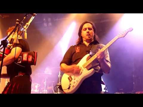 Red Hot Chilli Pipers - Seven Nation Army / Baba O´Riley @ Nürnberg, Hirsch 15.11.2016 (15)