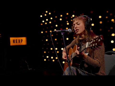 Naima Bock - Gentle (Live on KEXP)