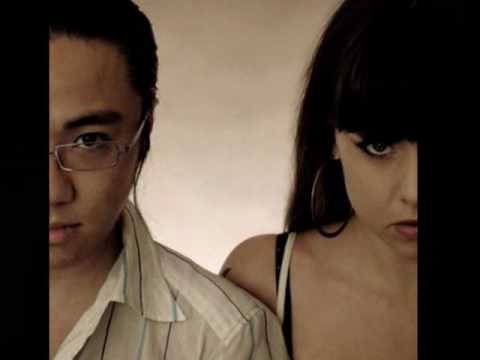 Makoto Feat. Deeizm Mc - Golden Girl - i heard it first time at sziget festival 2009..awesome !!