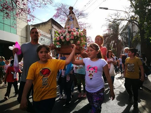 #Tucumán Peregrinación de niños La Mercedita