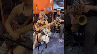 Download lagu Mohini Dey Bass Solo Moment at Gruv Gear Booth mp3 Download lagu Mohini Dey Bass Solo Moment at Gruv Gear Booth mp3