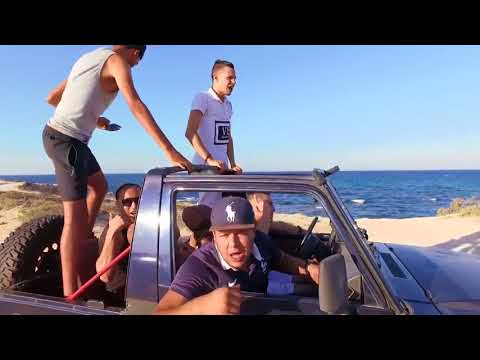 Cheb Boulboul 2017 - Alo Alo Aytat ElKhayna / ألو ألو راهي عيطات لخاينة (VIDEOCLIPOFFICIEL)