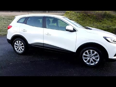 Renault Kadjar 1.3 TCE 140 GPF Play *12 Month Warr - Image 2