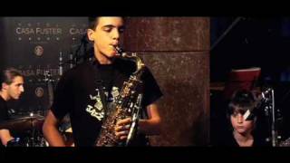 in a sentimental mood    Jaume Ferrer  ( 14 anys)  & Ignasi Terraza sant andreu jazz band