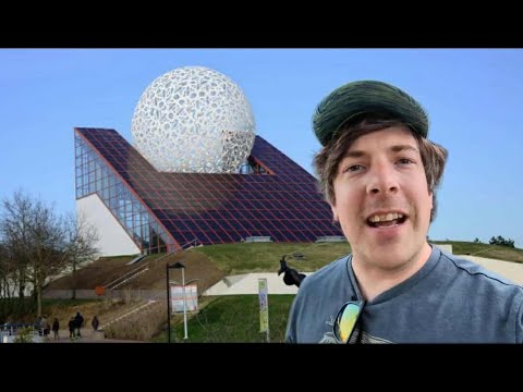 Is this Europe's EPCOT??? | Futuroscope | Peter's Vlogs
