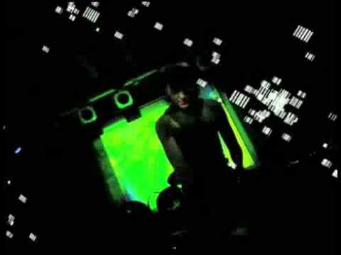 Emily Jones live@Plano B Porto, video by Bernard George