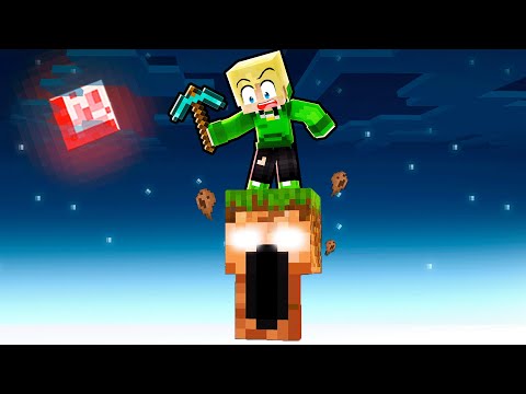 Santino Survives Horror Block! MUST-WATCH Minecraft!