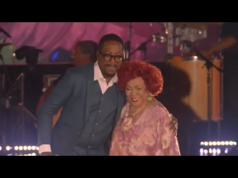 Som Brasil Alcione - “GOSTOSO VENENO” (Wilson Moreira e Nei Lopes) com participação de Mumuzinho.