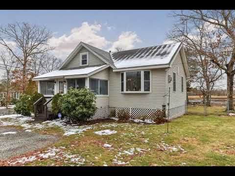 8 Munroe Pkwy Wareham, MA 02571 - Single Family - Real Estate - For Sale