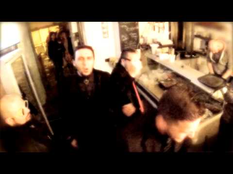 CARCHARODON & SOUTHERN DRINKSTRUCTION - ZUPPA ROMANA (Schrott Nach 8 Cover)