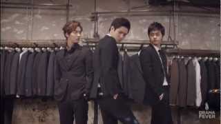 Download lagu 'Flower Boy Next Door' Enrique Speaks Spanish CLIP HD mp3 Download lagu 'Flower Boy Next Door' Enrique Speaks Spanish CLIP HD mp3