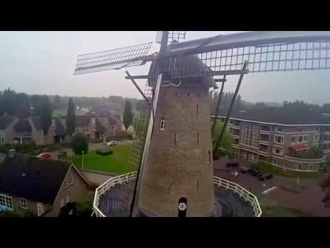 Korenmolen "De Volharding" Best