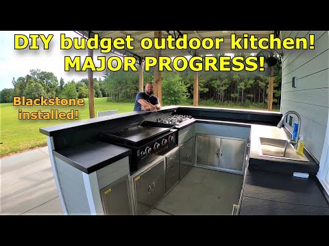 DIY budget outdoor kitchen build part 6! Blackstone is installed! #Vevor #633