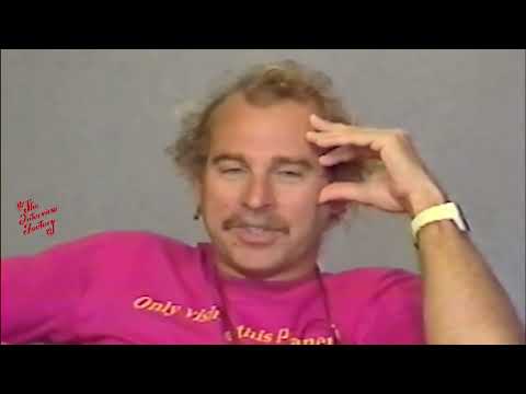 Jimmy Buffett shares a great story about a boat trip he took with Glenn Frey of the Eagles.