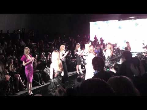 Modaonlive - Seduzioni Diamonds Valeria Marini A/I 2010/2011