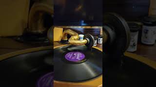 I&#39;ll Sign My Heart Away - Hank Thompson and his Brazos Valley Boys  Capitol Records #2445 1952