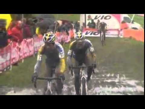 Sven Nys wins in mud at Jaarmarktcross