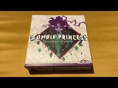 Zombie Tag in Labyrinth