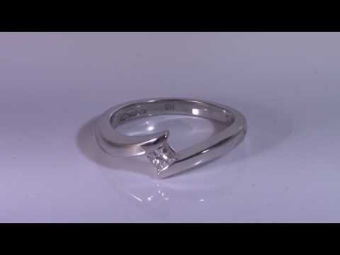 Engagement Rings Dublin - Diamond Solitaire with crossover band