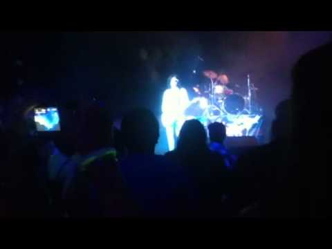 Phil Lewis w/sincity sinners